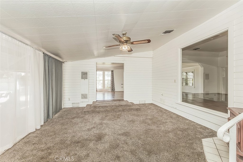 643 E Vassar Property Photo 24