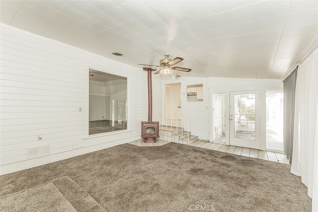 643 E Vassar Property Photo 26