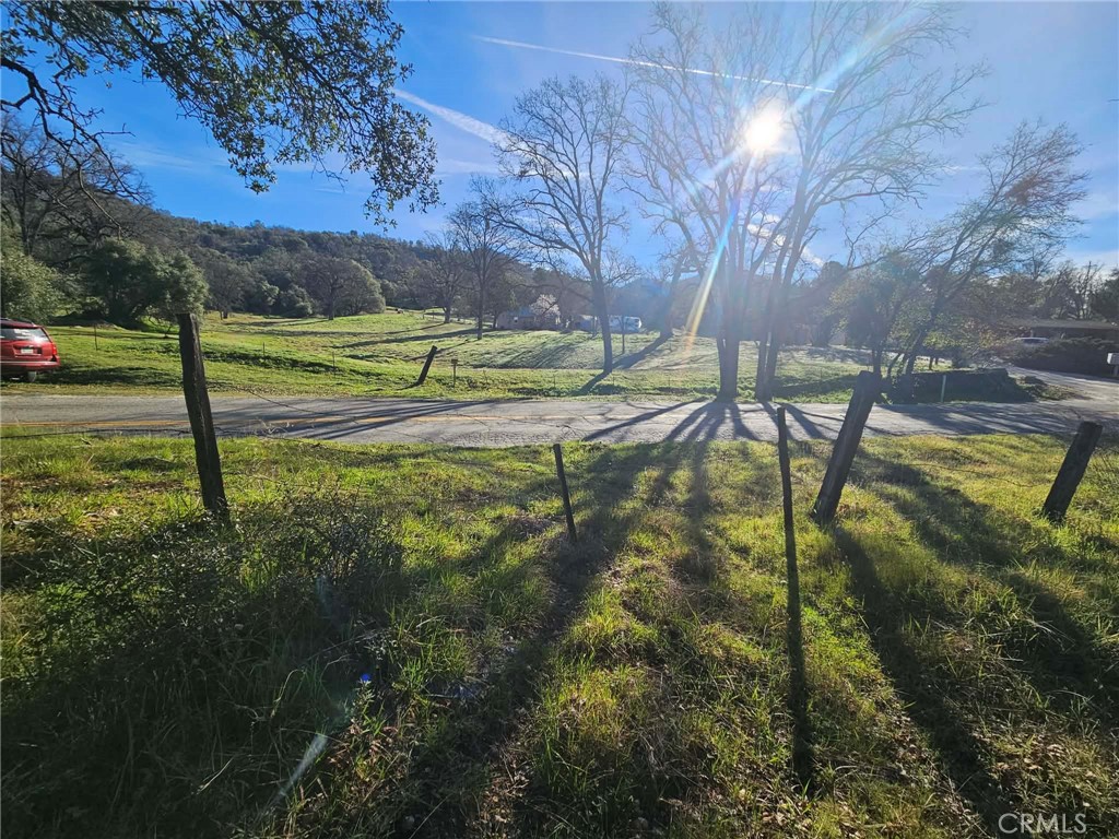 8 Ac Road 225 Property Photo 16