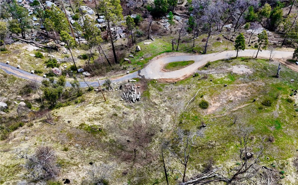 59827 Hillcrest Road Property Photo 6