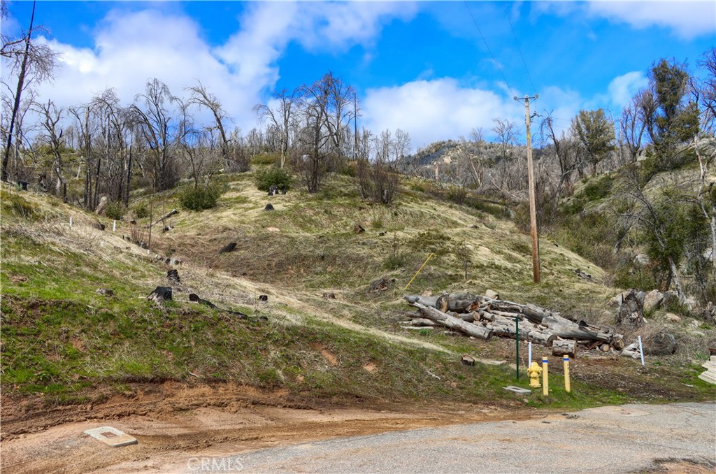 59827 Hillcrest Road Property Photo 12