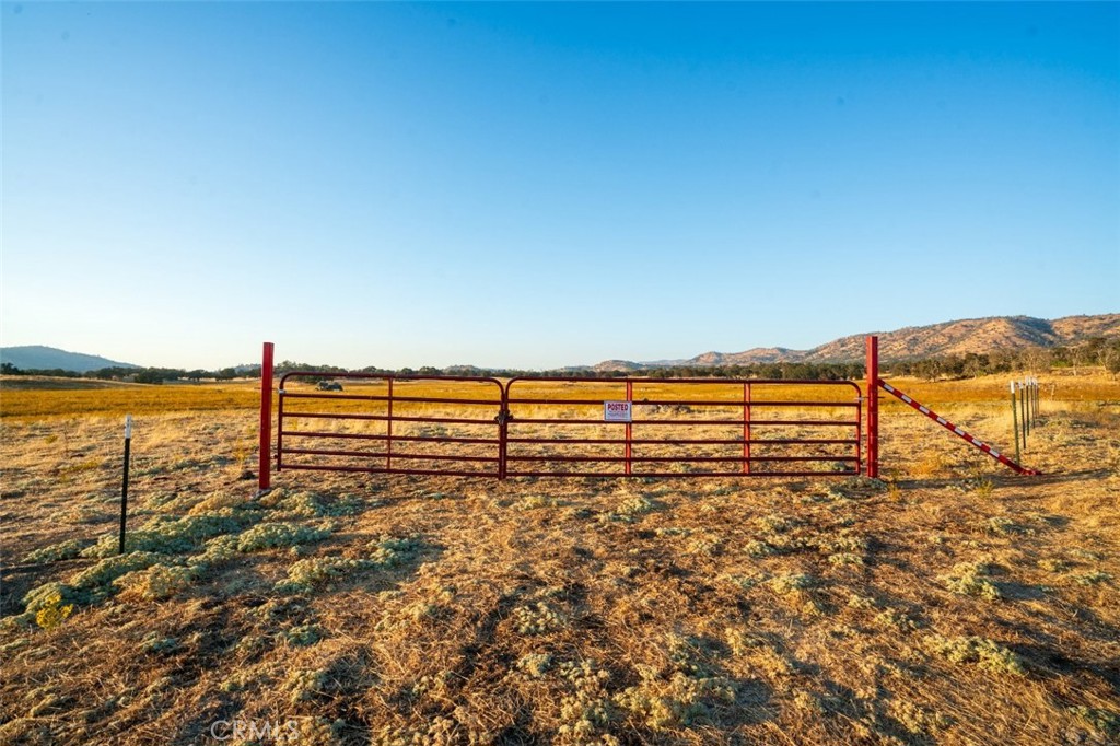 2553 Old Highway Property Photo 21