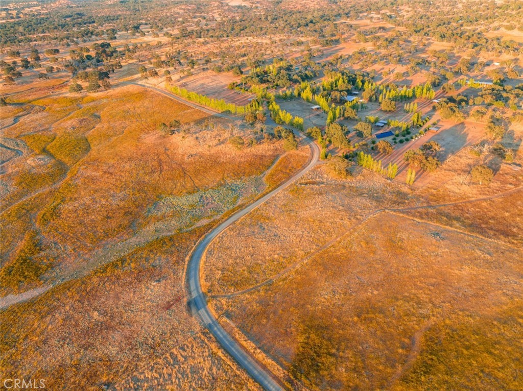 2553 Old Highway Property Photo 26