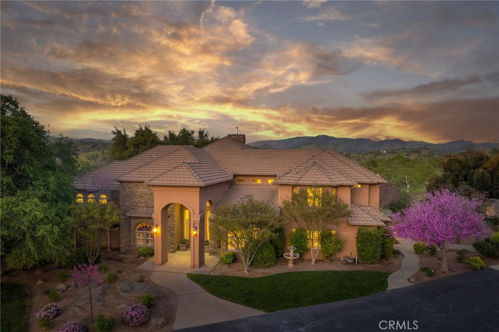 16115 Deer Path Property Photo