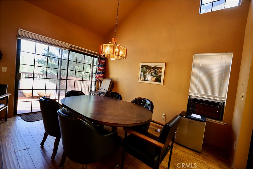 40547 Saddleback Property Photo 11