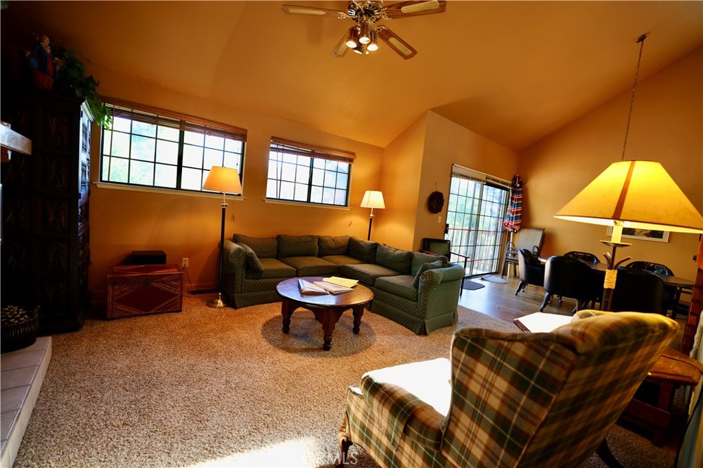 40547 Saddleback Property Photo 14