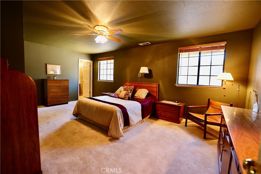 40547 Saddleback Property Photo 17