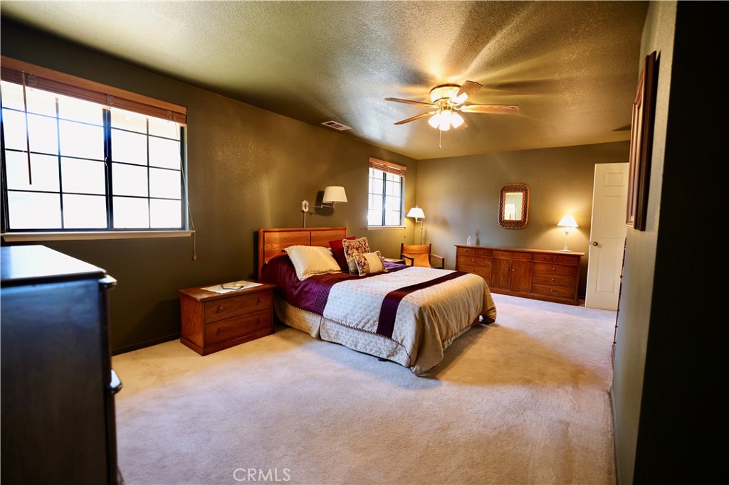 40547 Saddleback Property Photo 18