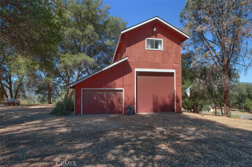 39406 John West Road Property Photo 2