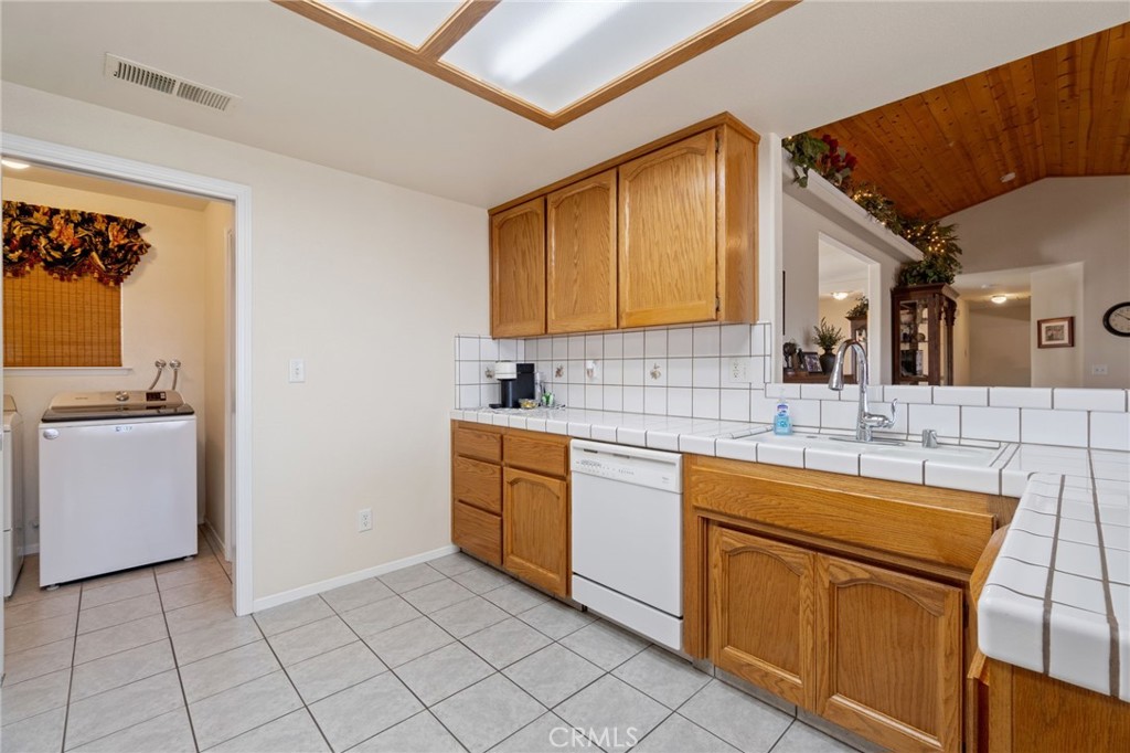 33867 Jennifer Court Property Photo 28