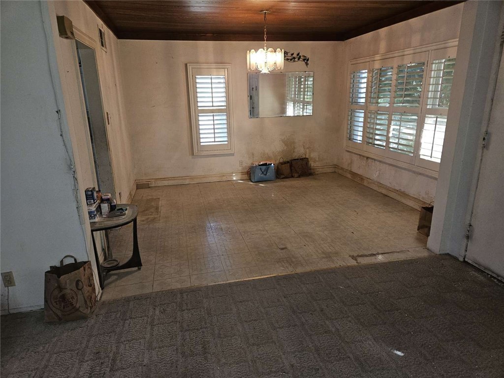 2642 Manning Avenue Property Photo 16