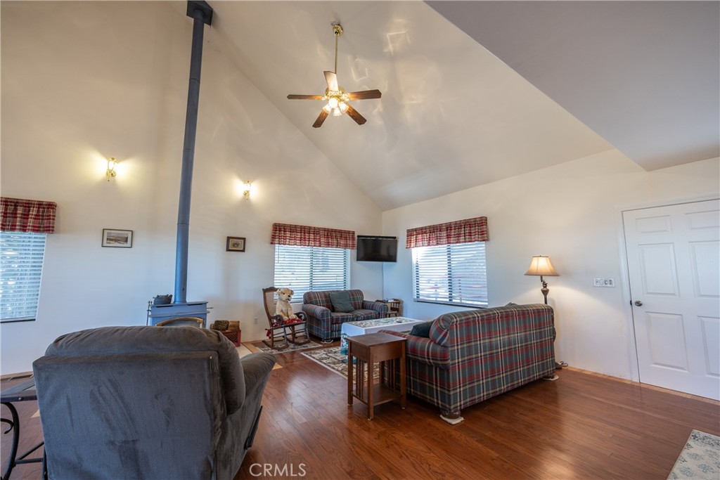 7501 Yosemite Park Property Photo 16