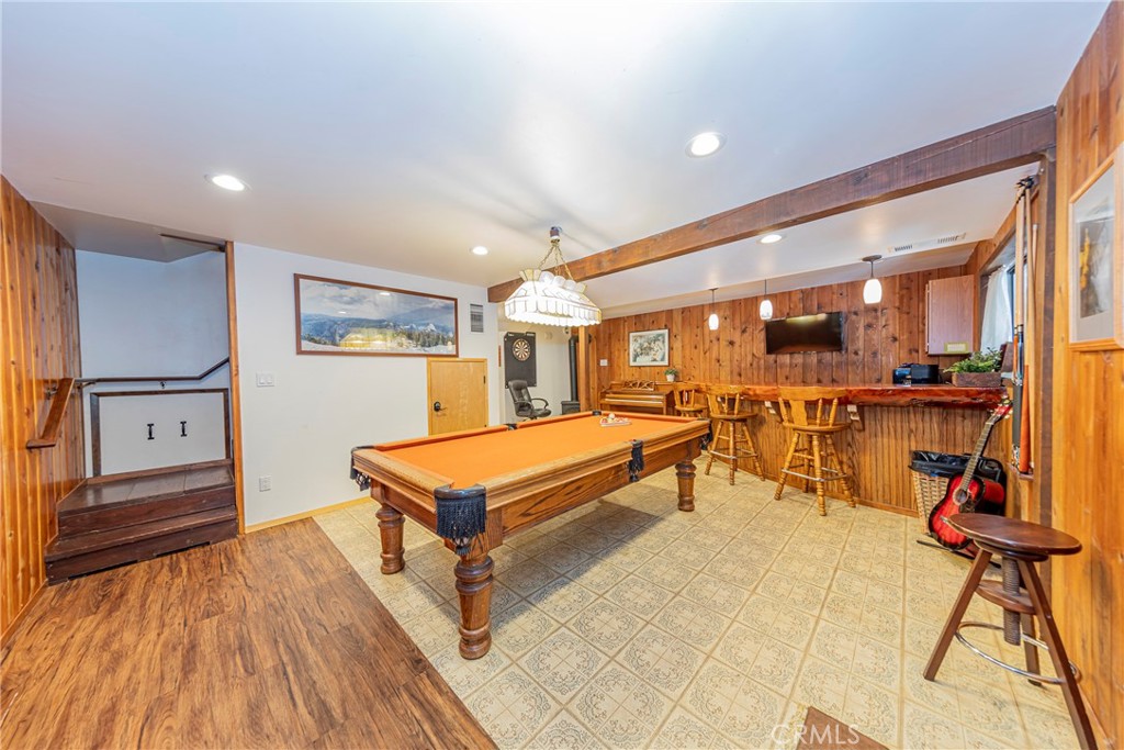 1163 Silver Tip Property Photo 21