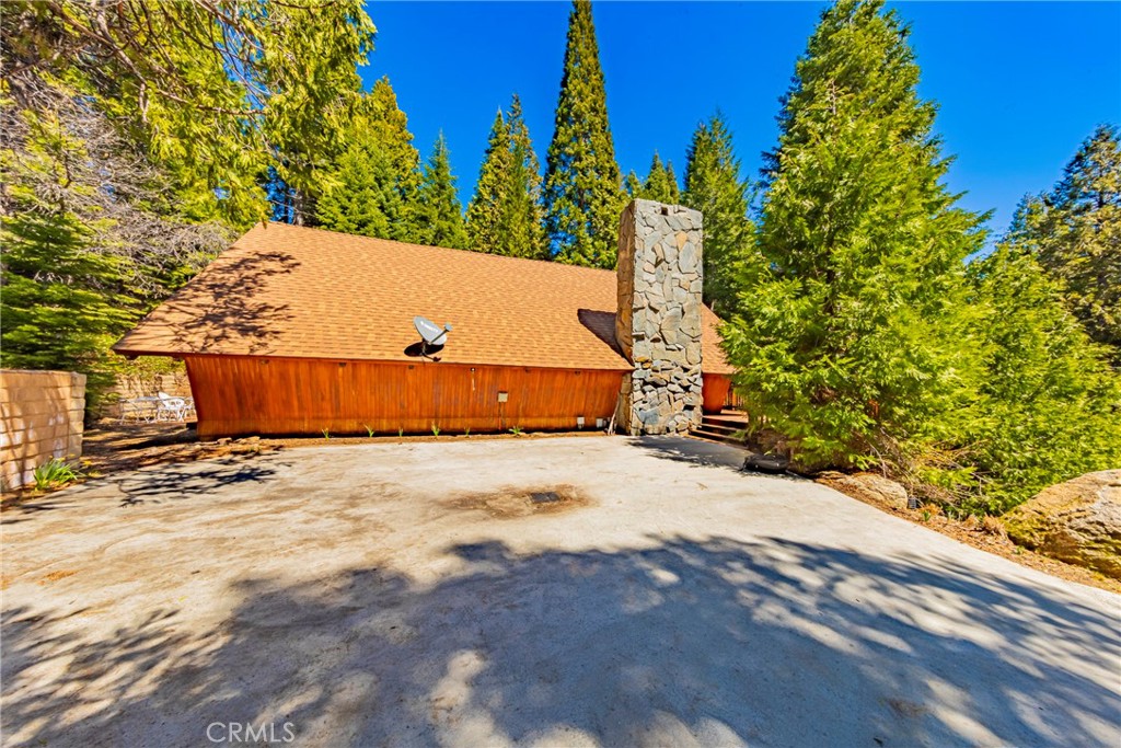 1163 Silver Tip Property Photo 27