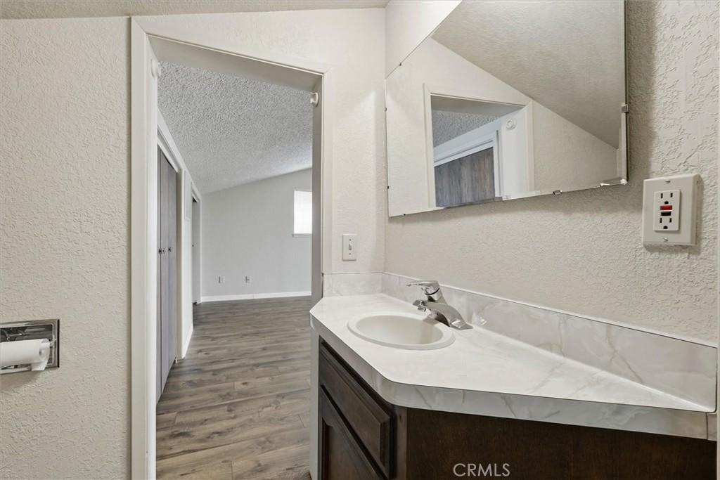FR26063536 Property Photo 32
