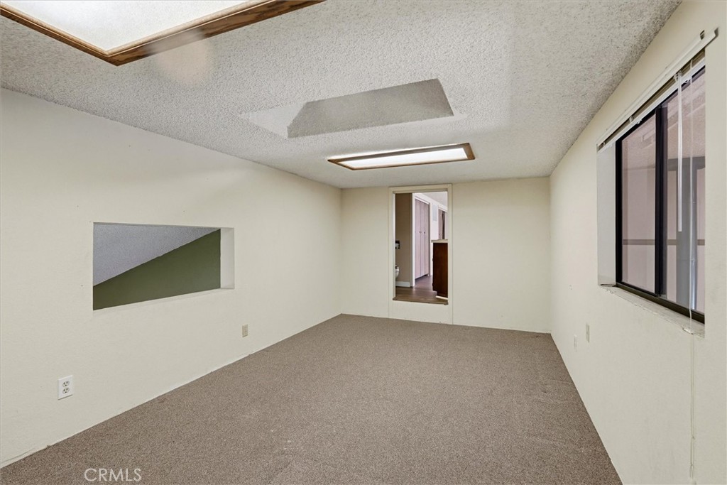FR26063536 Property Photo 35