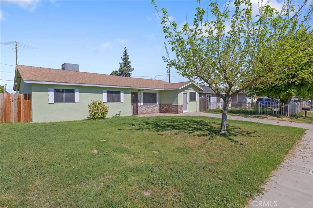 10840 Beverly Drive Property Photo 2