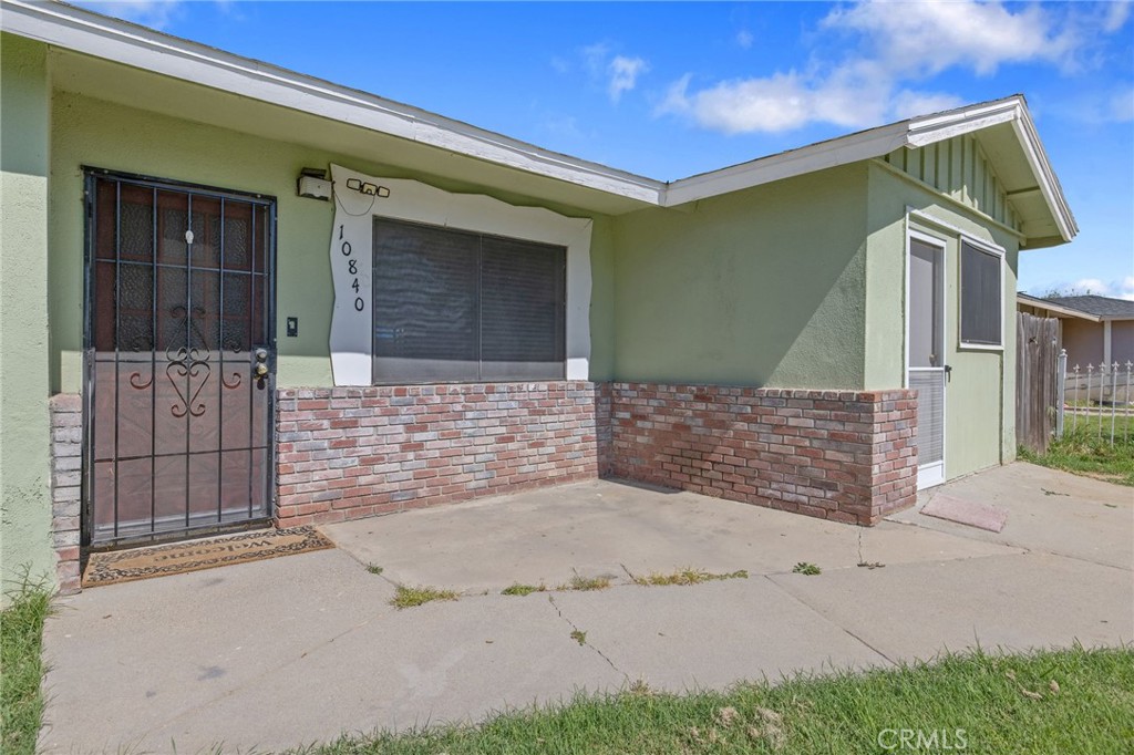 10840 Beverly Drive Property Photo 3