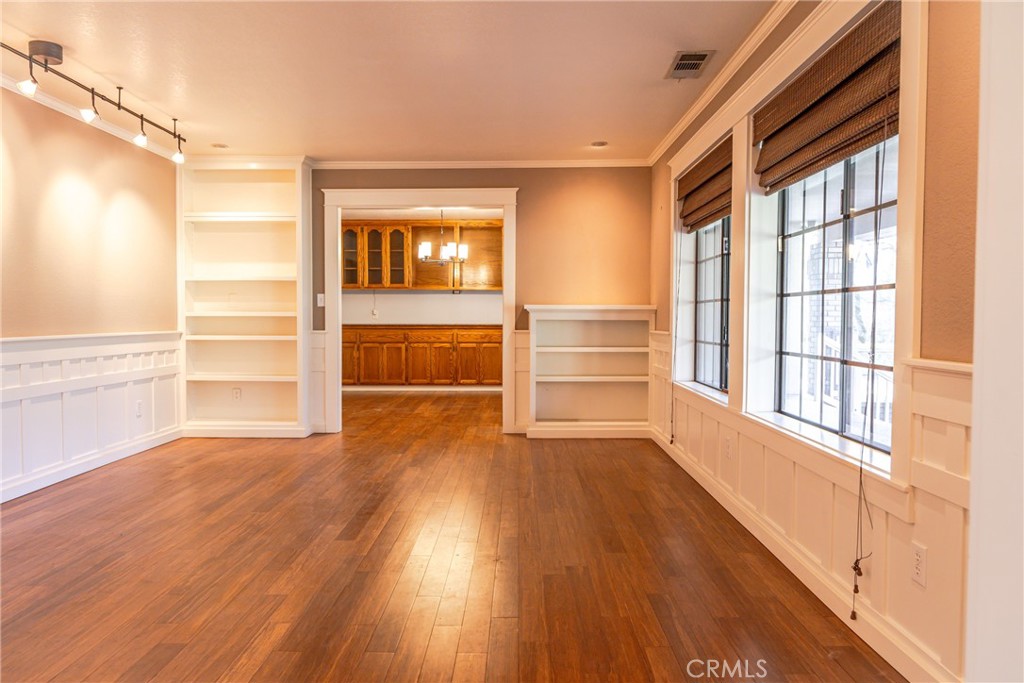 45344 S Oakview Property Photo 15