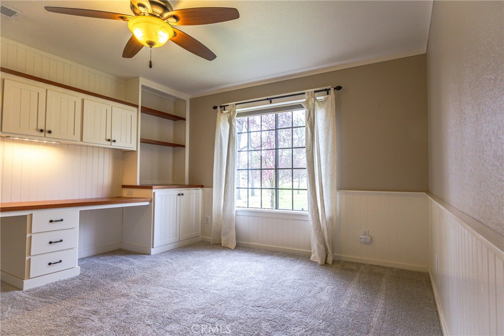 45344 S Oakview Property Photo 40