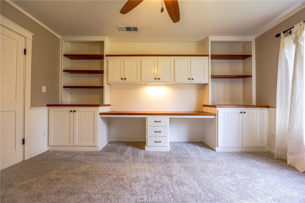 45344 S Oakview Property Photo 41