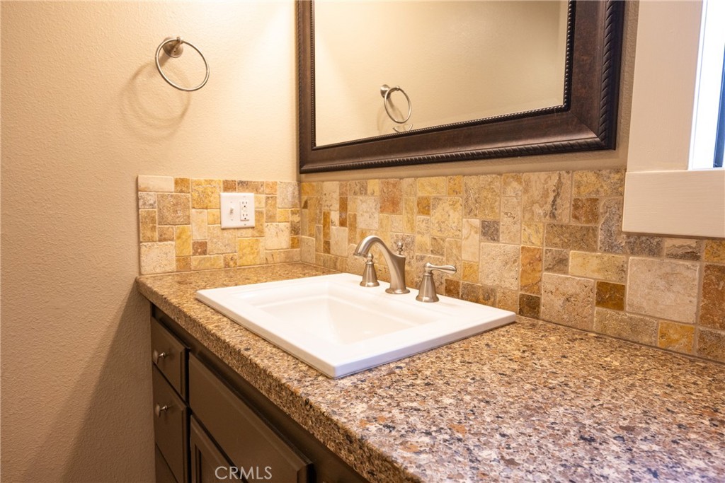 45344 S Oakview Property Photo 45