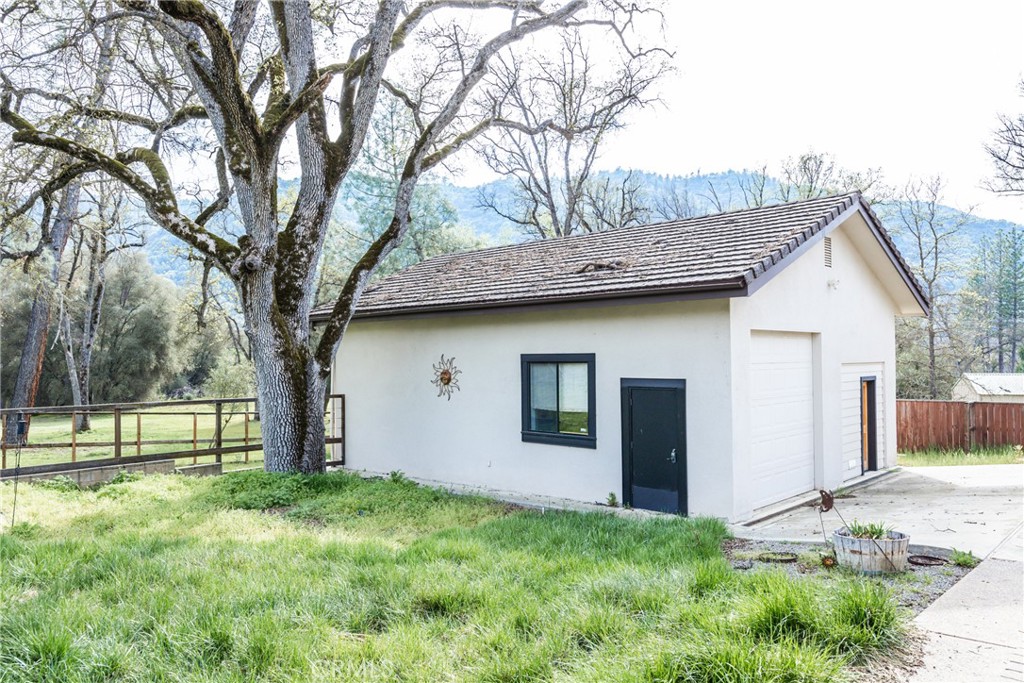 45344 S Oakview Property Photo 52