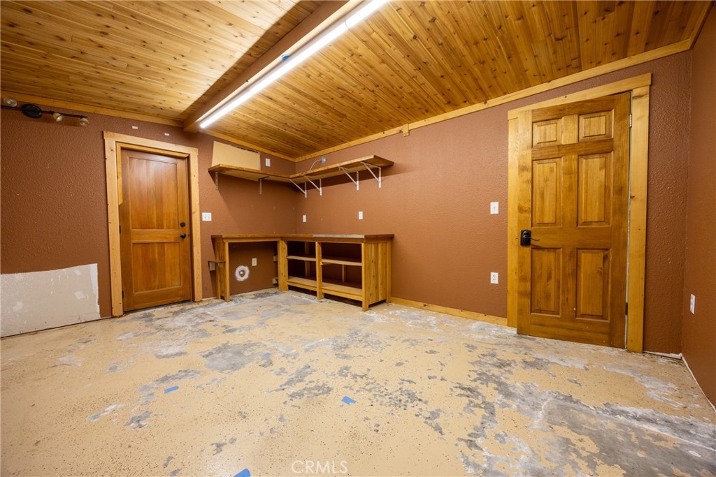 45344 S Oakview Property Photo 56