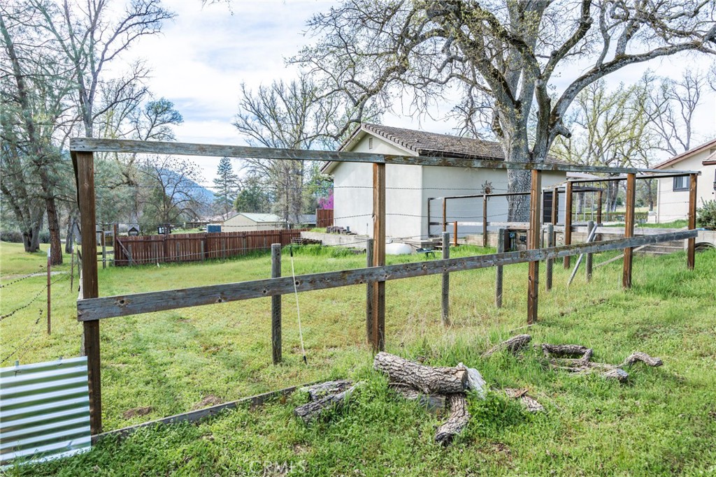 45344 S Oakview Property Photo 70