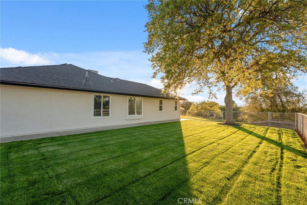 26882 Road 400 Property Photo 45