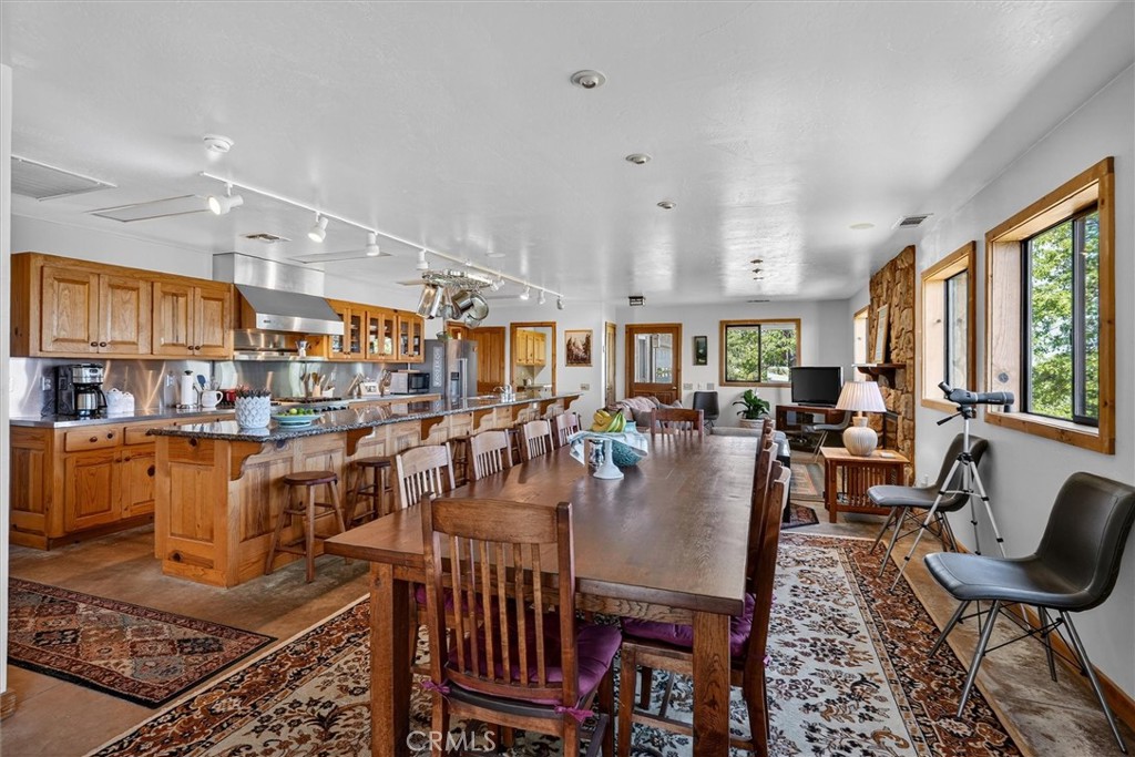 5851 Mount Bullion Ridge Property Photo 9