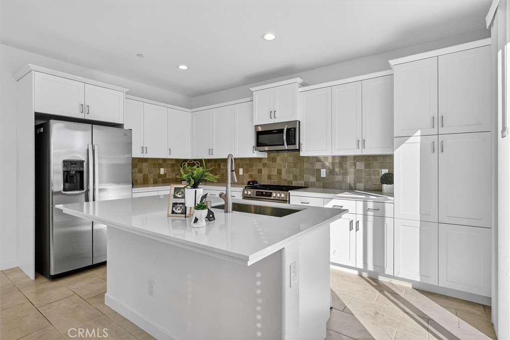 824 Katelyn Avenue Property Photo 14