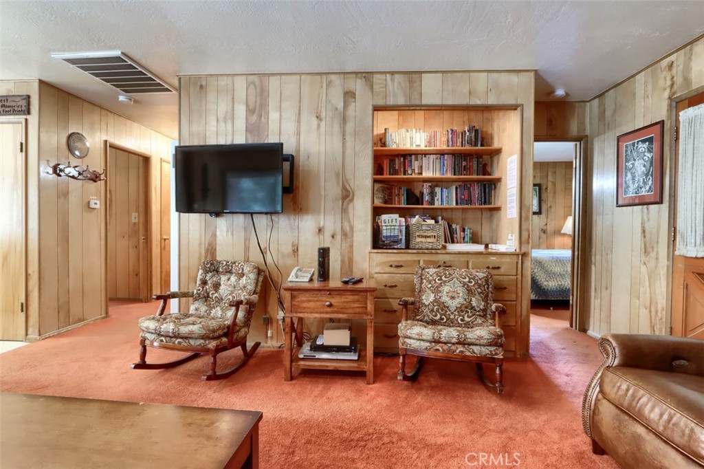 2580 River Property Photo 4
