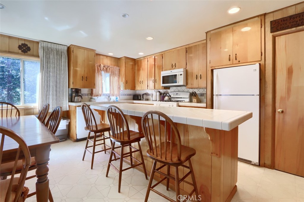 2580 River Property Photo 7