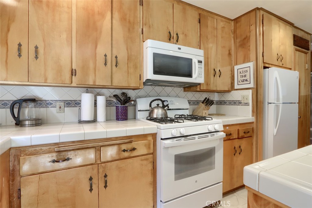2580 River Property Photo 10