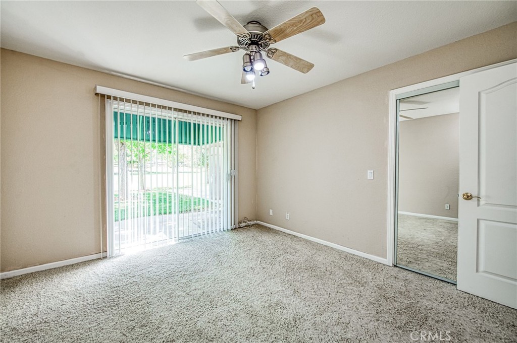 12235 Willow Avenue Property Photo 40