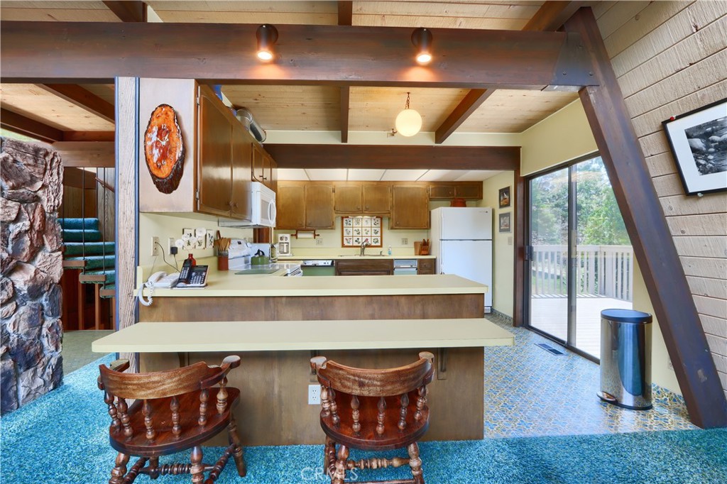 60027 Cascadel S Property Photo 12