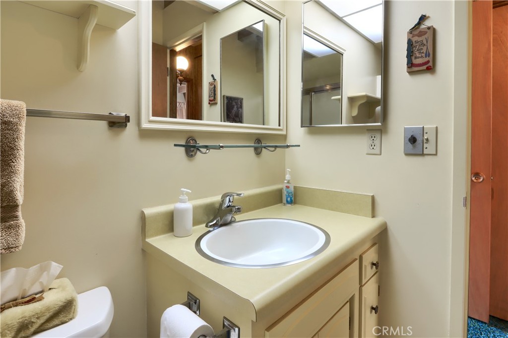 60027 Cascadel S Property Photo 29