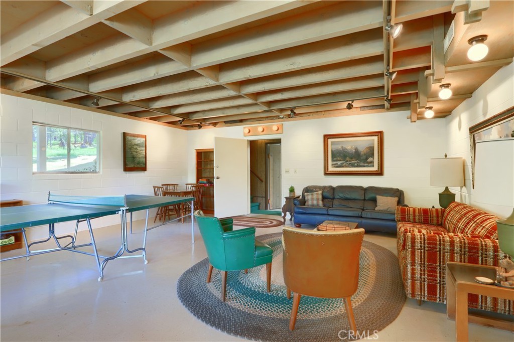 60027 Cascadel S Property Photo 40