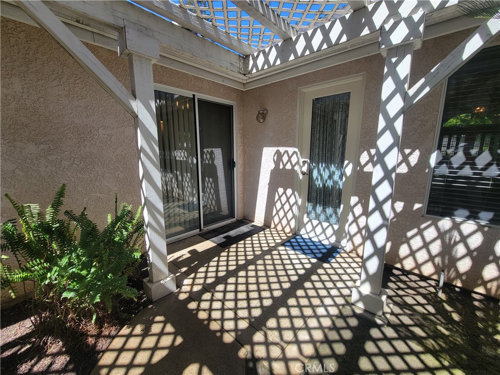 819 E Woodhaven Property Photo 40