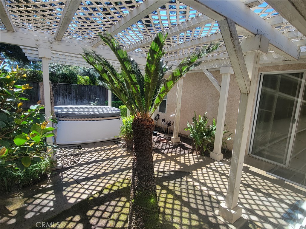 819 E Woodhaven Property Photo 42