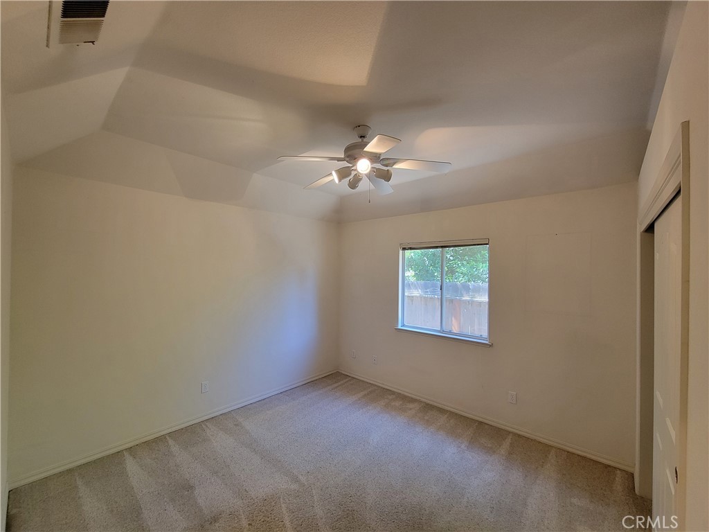 819 E Woodhaven Property Photo 51