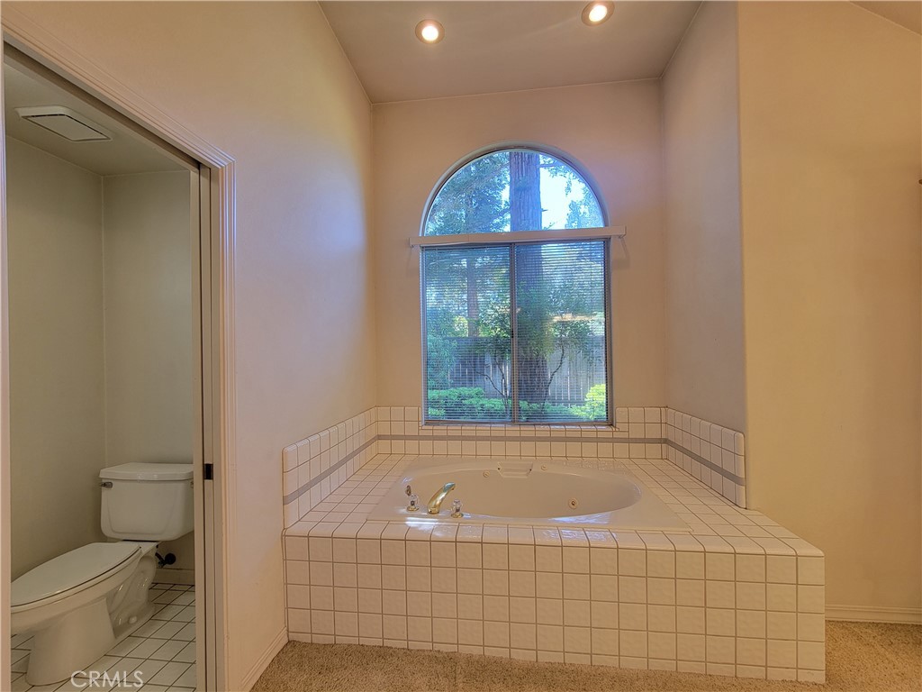 819 E Woodhaven Property Photo 59