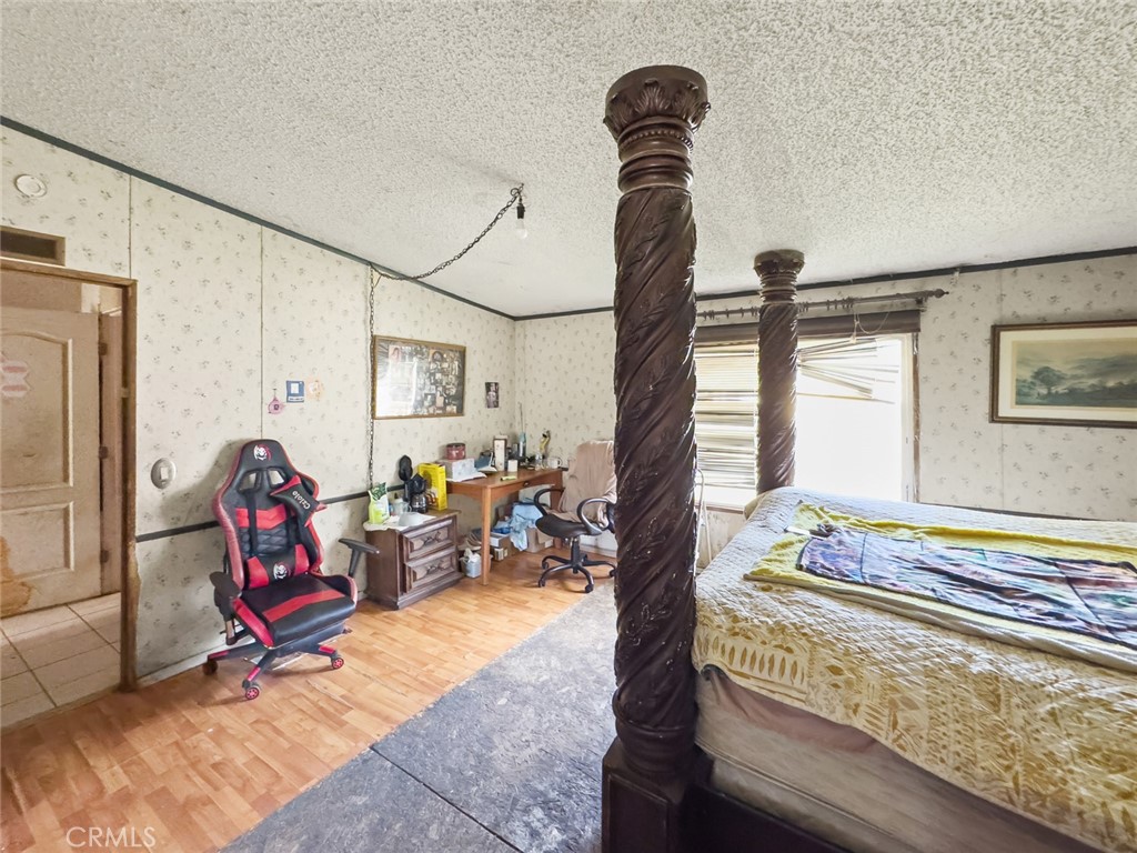 18162 9th Avenue Property Photo 14
