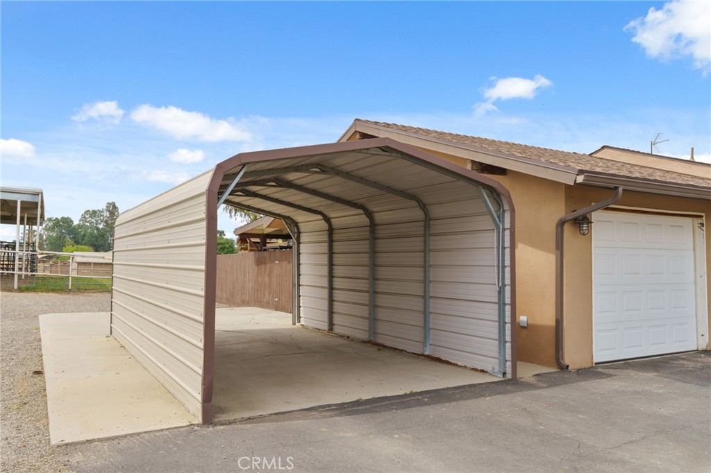 16540 Road 31 Property Photo 6