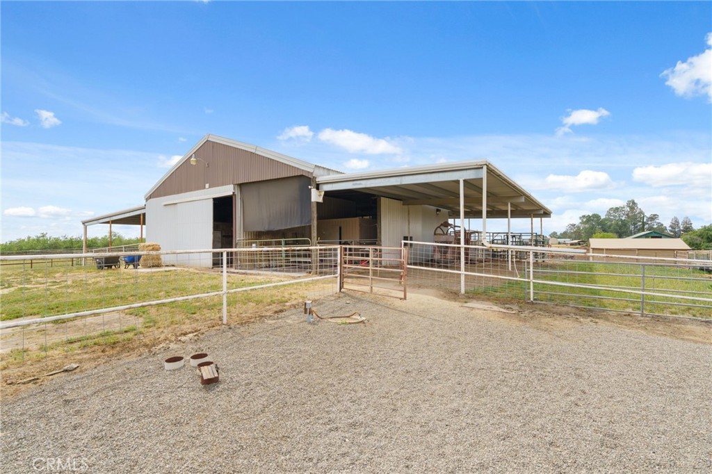 16540 Road 31 Property Photo 38