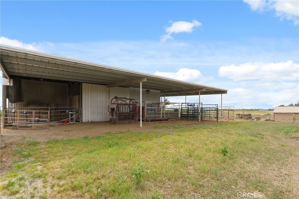 16540 Road 31 Property Photo 40
