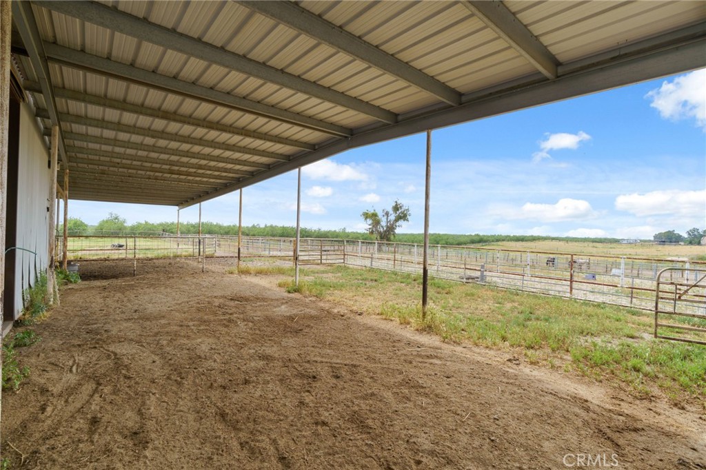 16540 Road 31 Property Photo 42