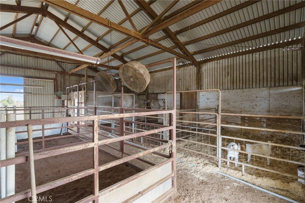 16540 Road 31 Property Photo 44