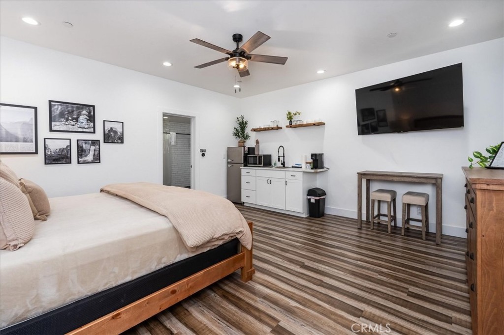 49271 Golden Oak Property Photo 9